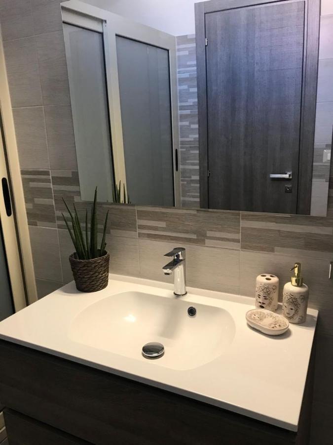Il Fortino Apartment คาตาเนีย ภายนอก รูปภาพ